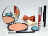 Review Glossip Make-up