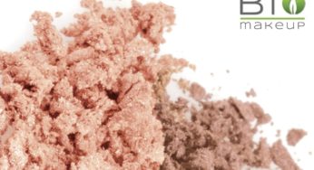 Come applicare il fondotinta minerale sulla pelle secca?