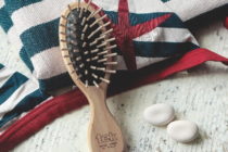 Spazzola in legno per capelli: ecco come scegliere la migliore!