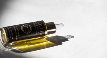 Hollis: il siero viso con polvere di Perla per una pelle radiosa