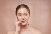 La Skincare Ideale per la Pelle Acneica: Consigli e Prodotti Essenziali