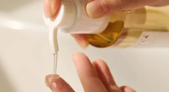 Doppia detersione viso: come si fa?